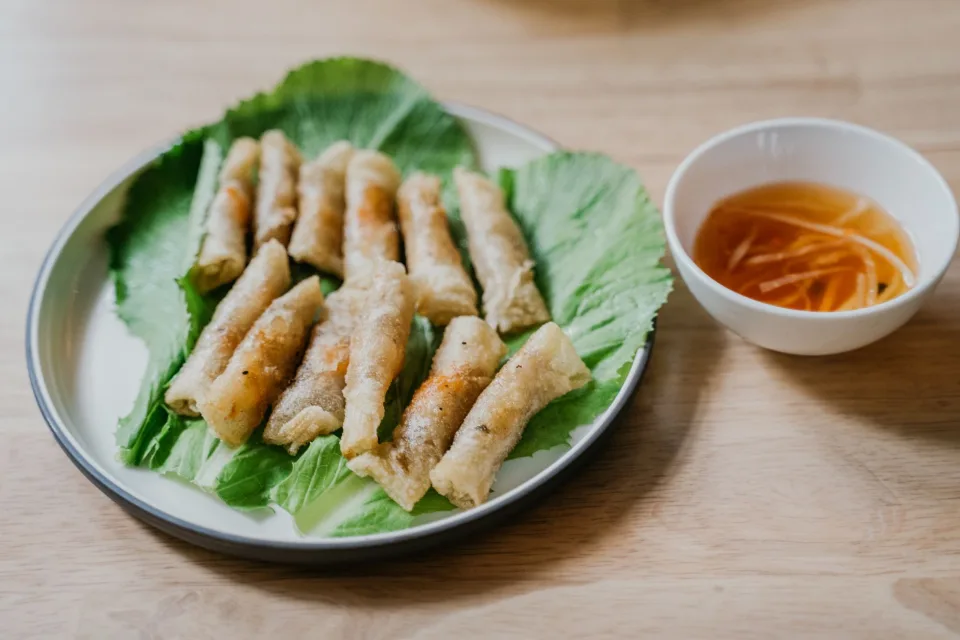 Không gian quán buổi sáng
